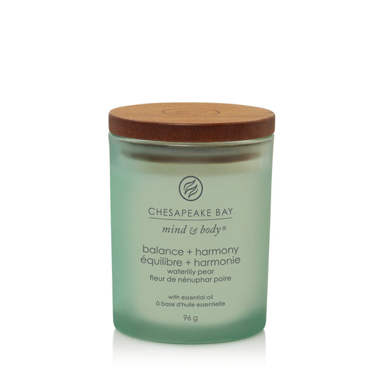 Chesapeake Bay Waterlily Pear Small Candle - Yankee Candle & WoodWick