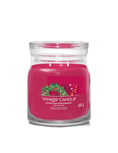Yankee Candle Sparkling Winterberry Medium Jar - Yankee Candle & WoodWick