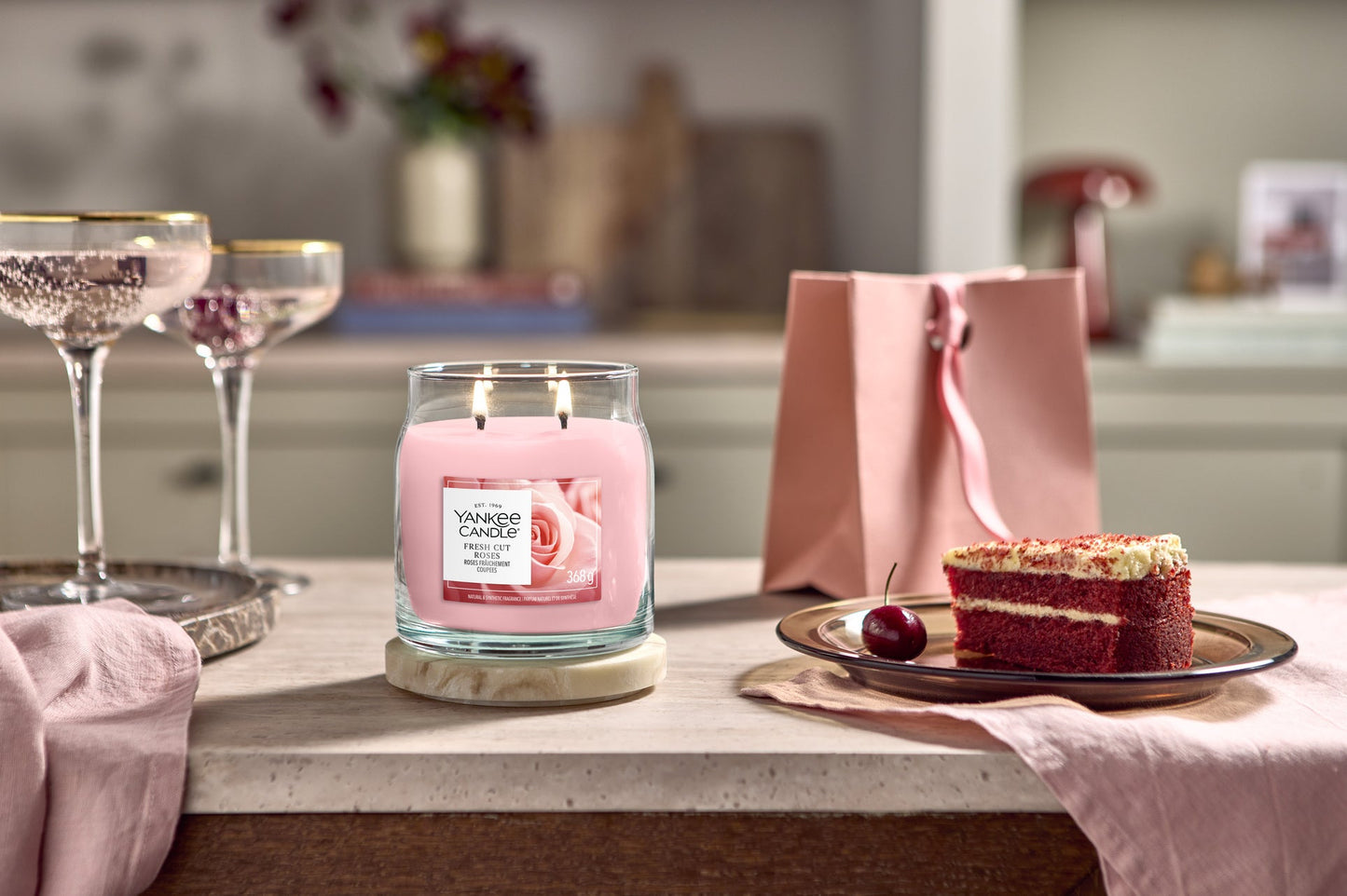 Yankee Candle Fresh Cut Roses Small Jar