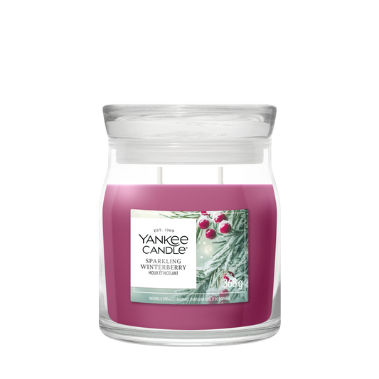 Yankee Candle Sparkling Winterberry Medium Jar